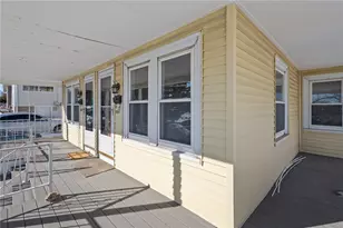 61 Armington St, Cranston, RI 02905 - Photo 6