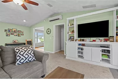 33 New York Avenue, Cumberland, RI 02864 - Photo 14