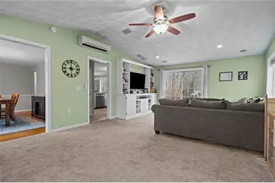 33 New York Avenue, Cumberland, RI 02864 - Photo 10