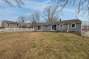 33 New York Ave, Cumberland, RI 02864 - Photo 36