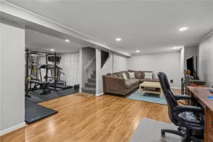 33 New York Ave, Cumberland, RI 02864 - Photo 32