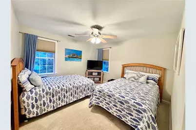 34 Marian Avenue, Narragansett, RI 02882 - Photo 18