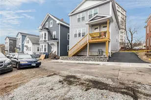 17 Judith St, Providence, RI 02909 - Photo 4
