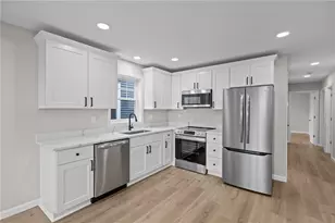 17 Judith St, Providence, RI 02909 - Photo 8