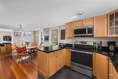 28 Extension Street, Newport, RI 02840 - Photo 10