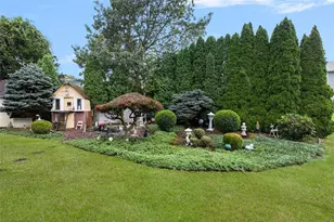 65 Janet Dr, Cranston, RI 02921 - Photo 44