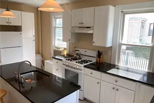 501 Spring St, Newport, RI 02840 - Photo 2