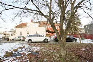 85 Berkshire St, Providence, RI 02908 - Photo 6