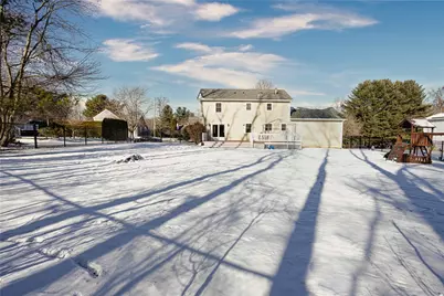 68 Fox Run, Cranston, RI 02921 - Photo 32