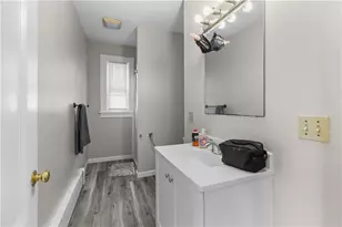 501 Spring St, Newport, RI 02840 - Photo 26