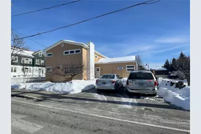 241 Huxley Avenue, Providence, RI 02908 - Photo 10