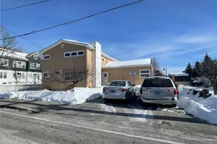 241 Huxley Ave, Providence, RI 02908 - Photo 10