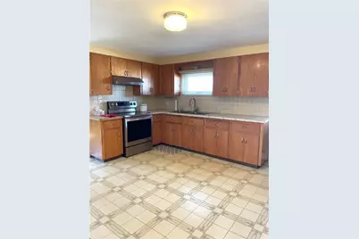 241 Huxley Avenue, Providence, RI 02908 - Photo 2