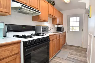 432 Atlantic Ave, Westerly, RI 02891 - Photo 16