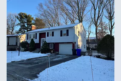 77 Birchwood Lane, West Warwick, RI 02893 - Photo 2