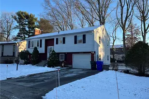 77 Birchwood Ln, West Warwick, RI 02893 - Photo 2