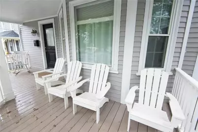 20 Carroll Avenue, Newport, RI 02840 - Photo 2