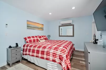 126 Narrows Road, Bristol, RI 02809 - Photo 12