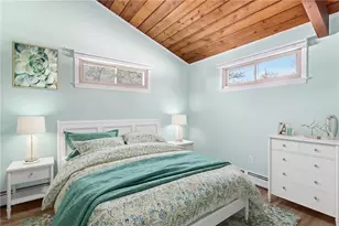 84 Oak St, South Kingstown, RI 02879 - Photo 10