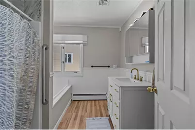 25 Ivy Hollow Court, Cranston, RI 02921 - Photo 22