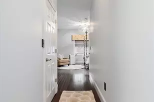 32 Park St, Attleboro, MA 02703 - Photo 2