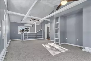43 Esquire Ave, Warwick, RI 02889 - Photo 12
