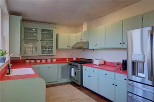 6 Price's Cove Ave, Newport, RI 02840 - Photo 26