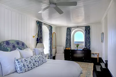 6 Price's Cove Avenue, Newport, RI 02840 - Photo 38