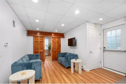 15 Thomas Street, North Providence, RI 02911 - Photo 18