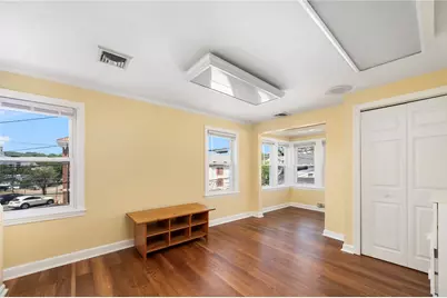 15 Thomas Street, North Providence, RI 02911 - Photo 32