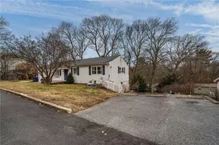 35 Shady Hill Dr, West Warwick, RI 02893 - Photo 46