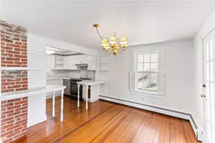 7 Cozzens Ct, Newport, RI 02840 - Photo 10