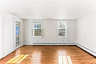 7 Cozzens Ct, Newport, RI 02840 - Photo 16