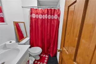 206 Hanover St, Providence, RI 02907 - Photo 8