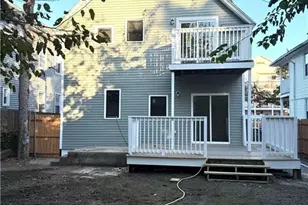 84 Pembroke Ave, Providence, RI 02908 - Photo 12