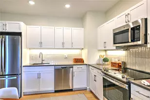 125 Wickenden St, Providence, RI 02903 - Photo 8