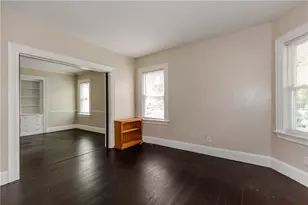 173 Oakland Ave, Providence, RI 02908 - Photo 12