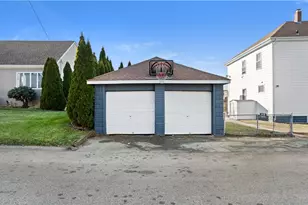 45 Humbert St, North Providence, RI 02910 - Photo 4