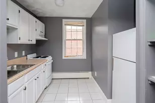 69 Spring St, Newport, RI 02840 - Photo 16