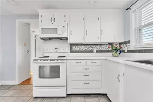 609 Point Judith Rd, Narragansett, RI 02882 - Photo 14