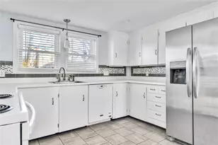 609 Point Judith Rd, Narragansett, RI 02882 - Photo 16