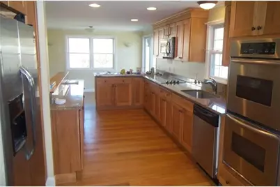 80 Forest Park Drive, North Kingstown, RI 02852 - Photo 6