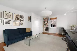 82 Freeman Pkwy, Providence, RI 02906 - Photo 32