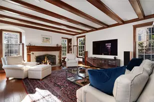 82 Freeman Pkwy, Providence, RI 02906 - Photo 12