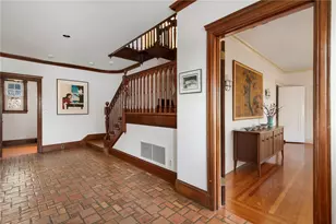 82 Freeman Pkwy, Providence, RI 02906 - Photo 6