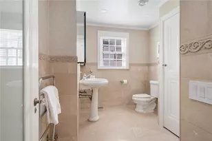 82 Freeman Pkwy, Providence, RI 02906 - Photo 30