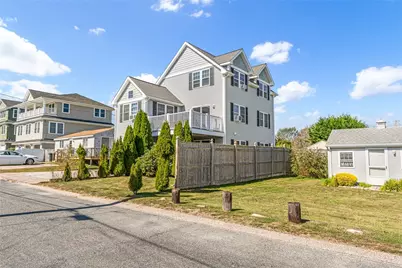 16 Homestead Road, Narragansett, RI 02882 - Photo 2