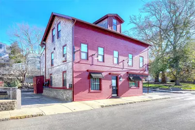 2 Perry Street, Newport, RI 02840 - Photo 2