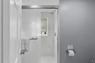 382 Spring St, Newport, RI 02840 - Photo 18