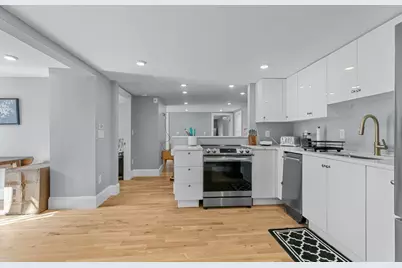 382 Spring Street #1, Newport, RI 02840 - Photo 4